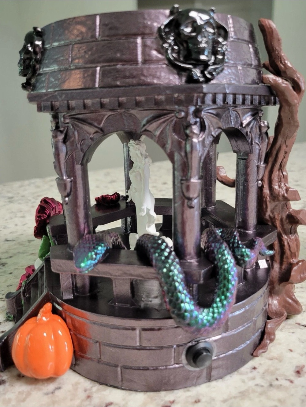 Bath and Body Works Halloween 2024 Light-Up Haunted Gazebo 3-Wick Candle Holder - Picture 7 of 8